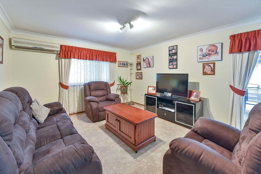 42 Debenham Avenue, Leumeah NSW 2560, Leumeah - Thumbnail 5