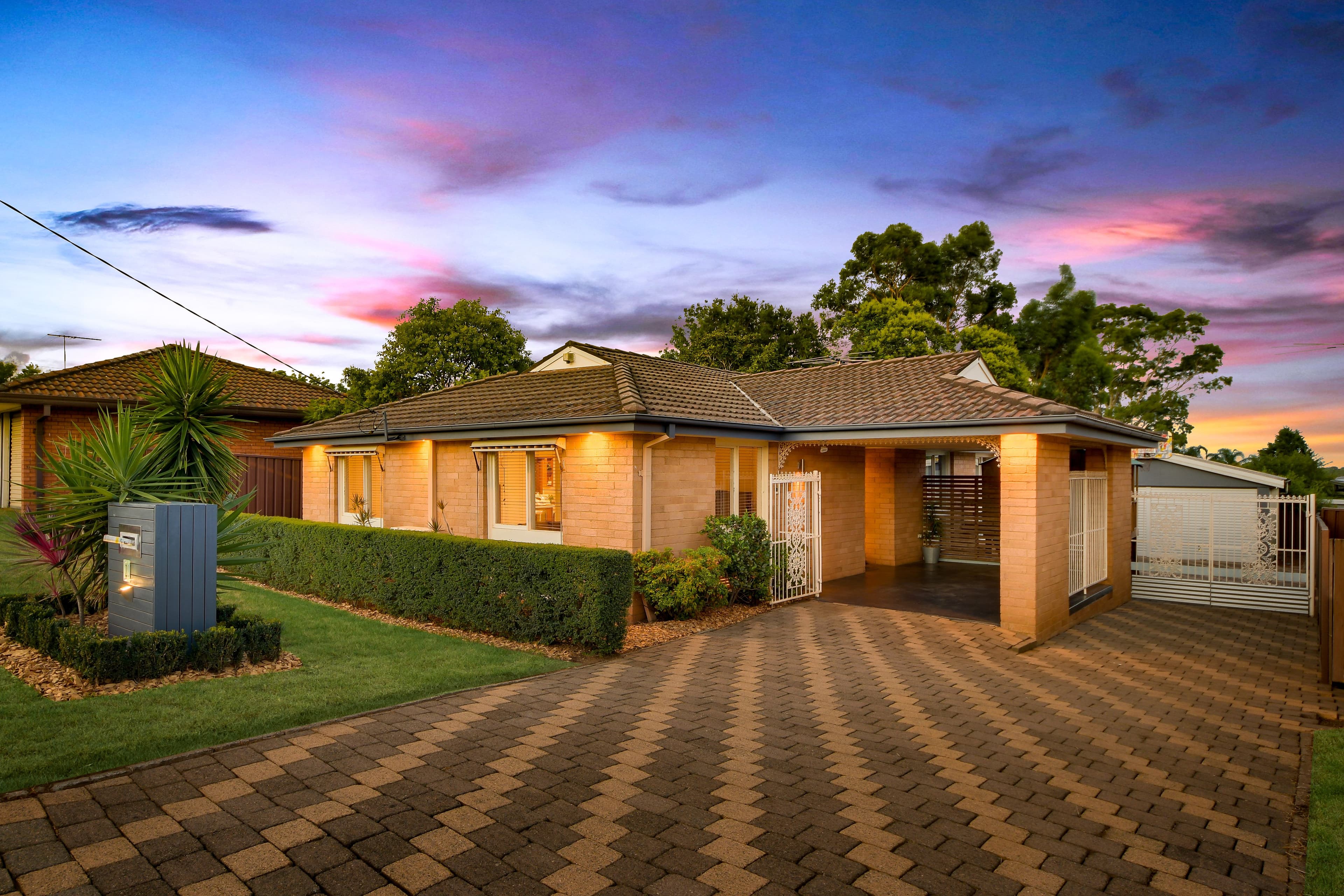 2 Richmond Crescent, Campbelltown - Thumbnail 2