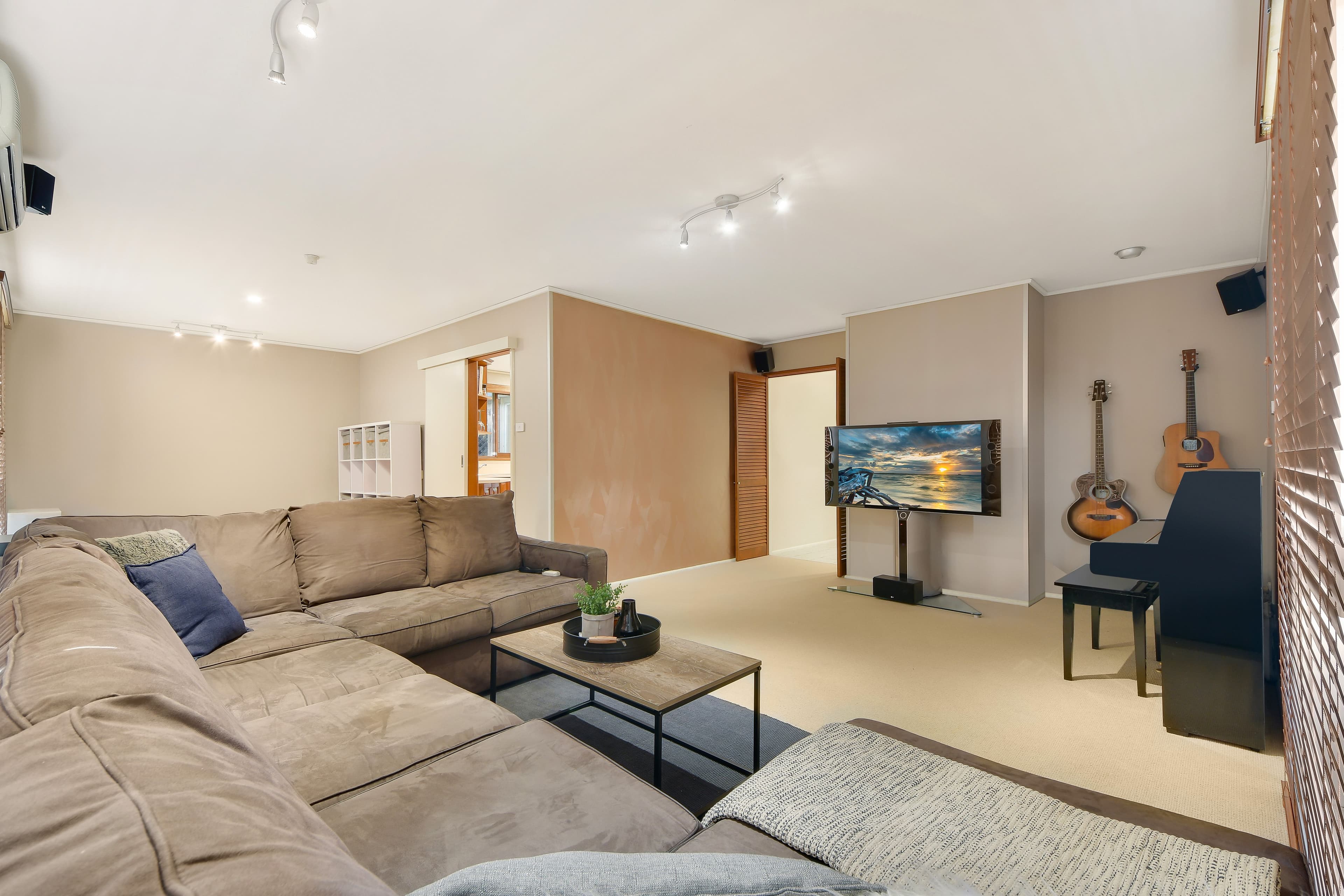 2 Richmond Crescent, Campbelltown - Thumbnail 6
