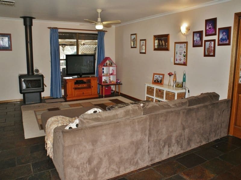 31 Loddon Road, MURRAY BRIDGE SA 5253, Murray Bridge - Thumbnail 2
