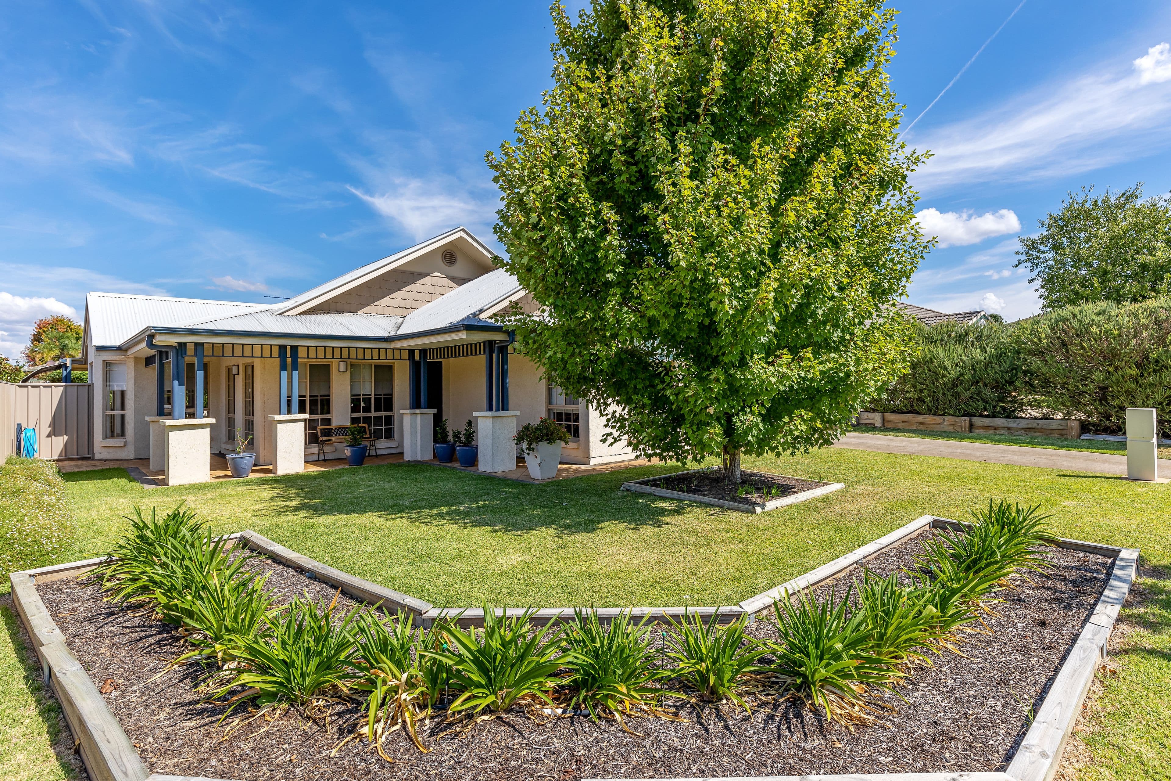 70 Yentoo Drive, Glenfield Park NSW 2650, Glenfield Park - Image 1