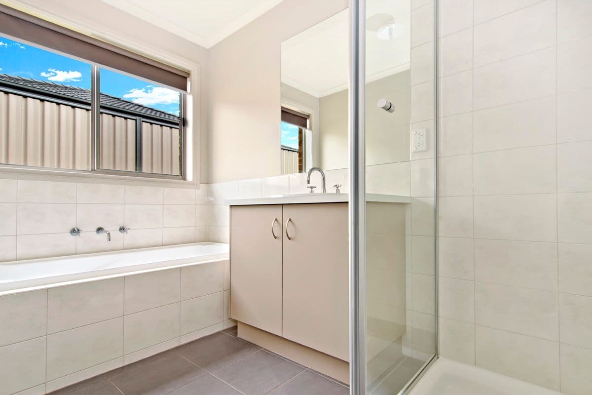 53 Mill Street, Mortlake VIC 3272, Mortlake - Thumbnail 5