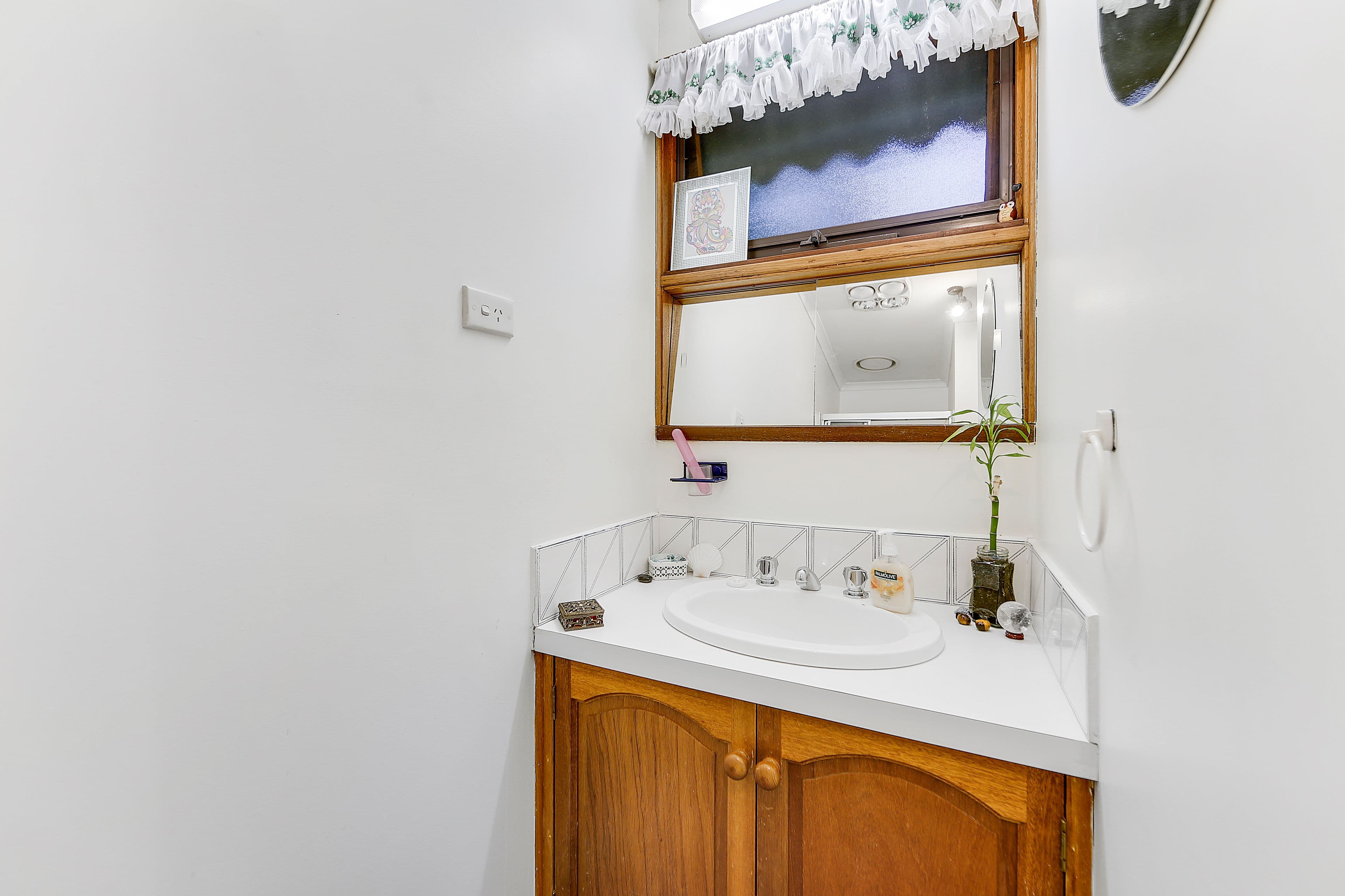 174 Heatherhill Road, Frankston VIC 3199, Frankston - Thumbnail 7