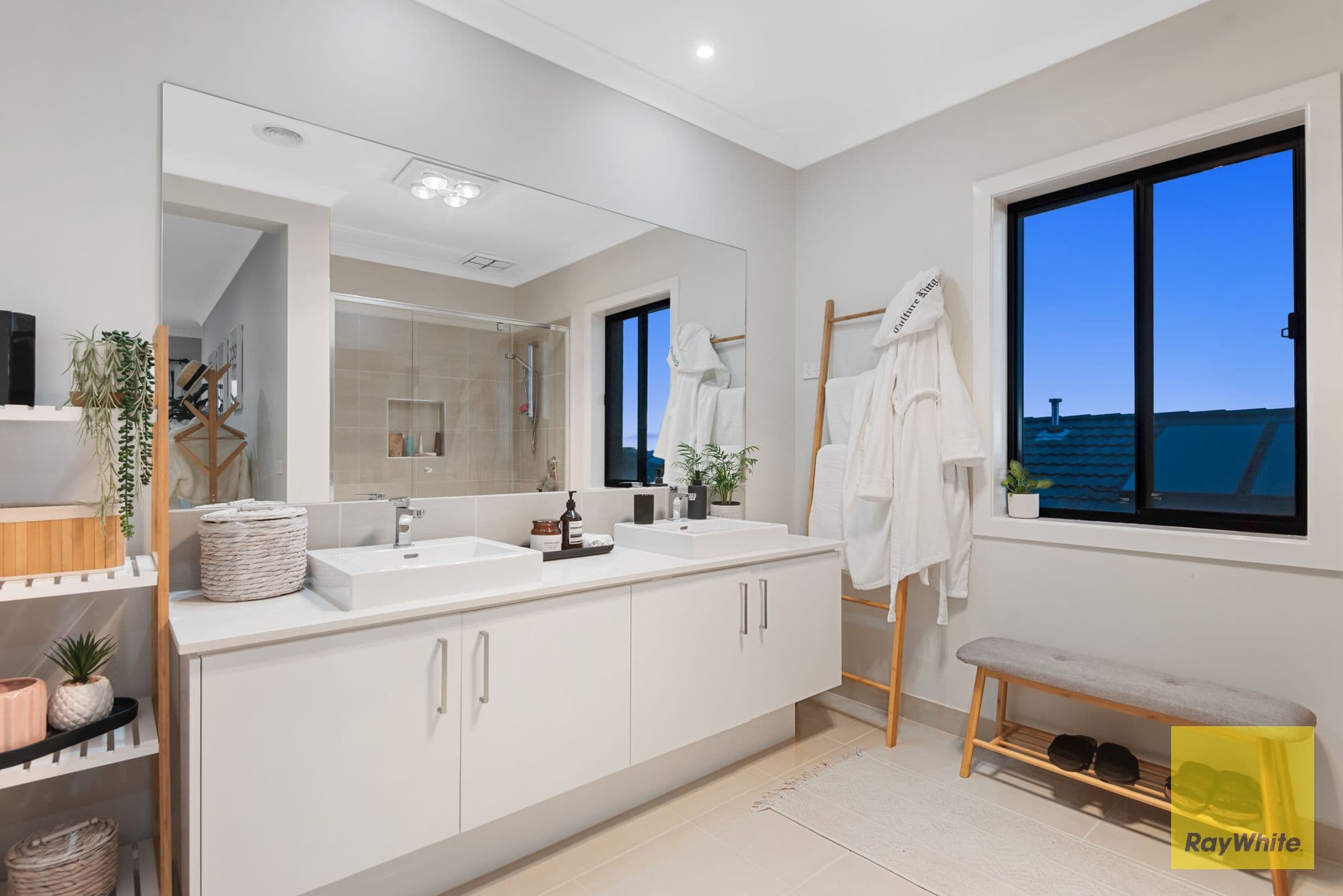 16 Patera Grove, FRASER RISE VIC 3336, Fraser Rise - Thumbnail 3