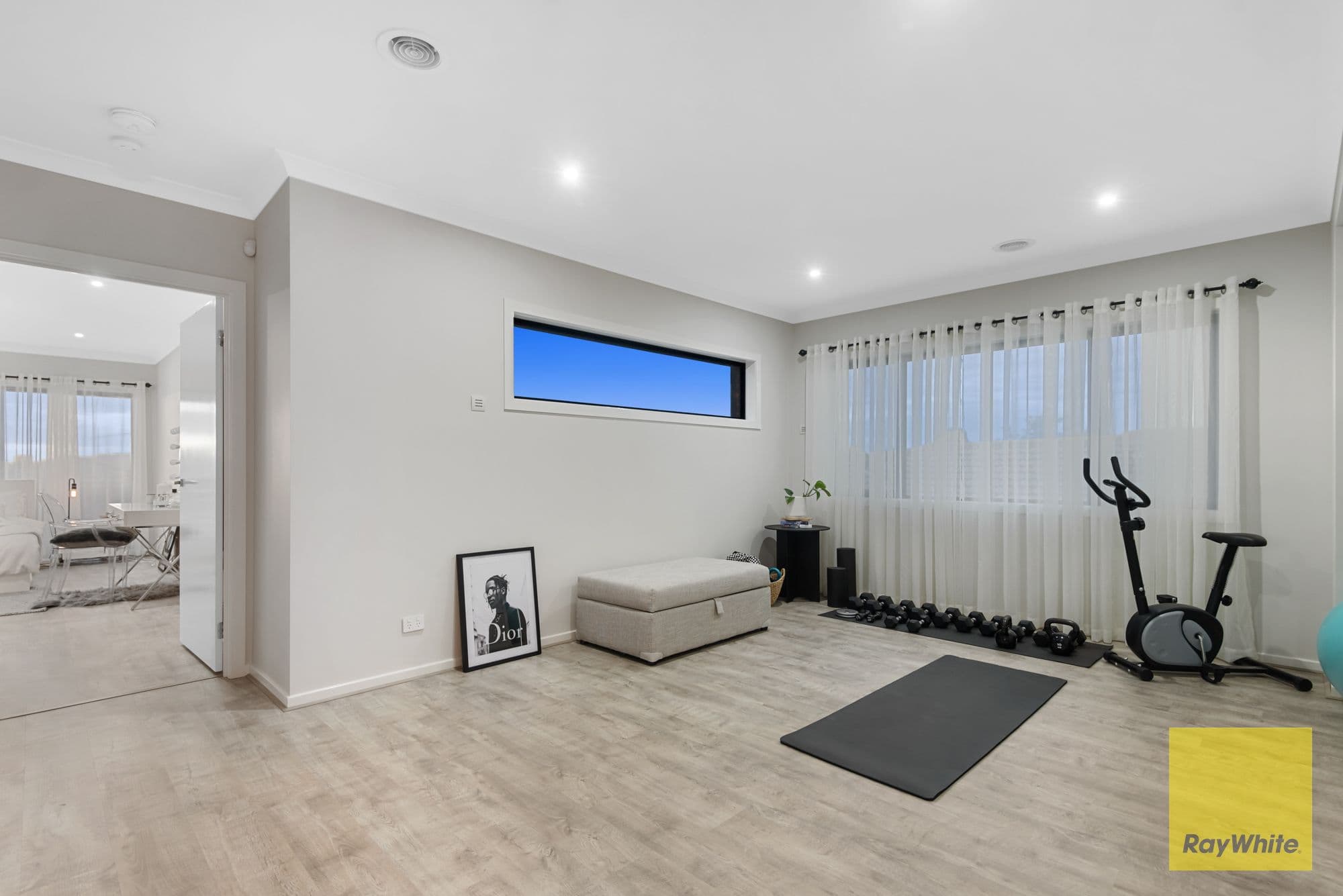16 Patera Grove, FRASER RISE VIC 3336, Fraser Rise - Thumbnail 4