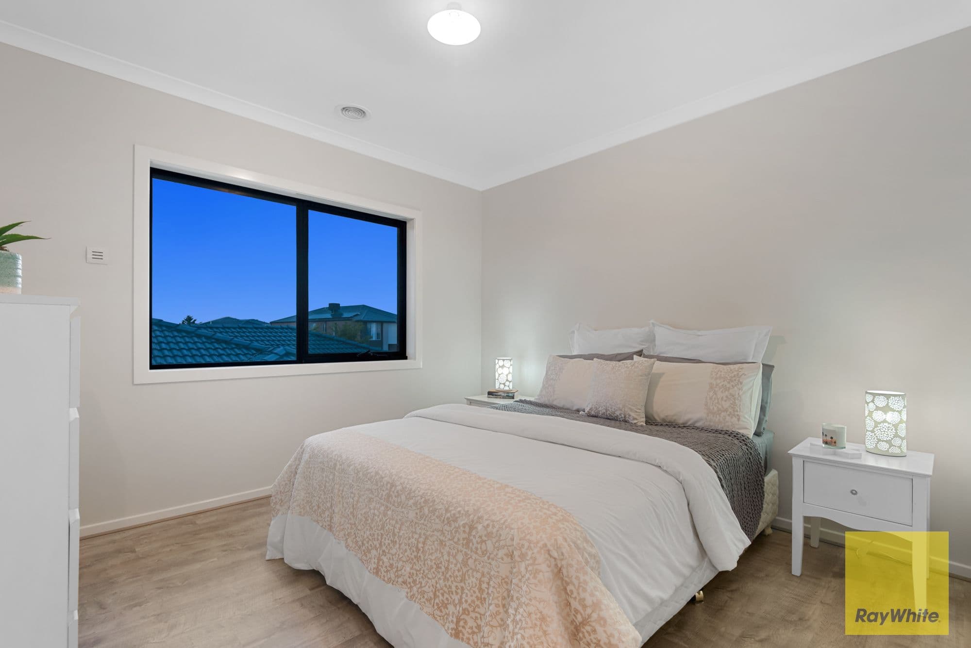 16 Patera Grove, FRASER RISE VIC 3336, Fraser Rise - Thumbnail 7
