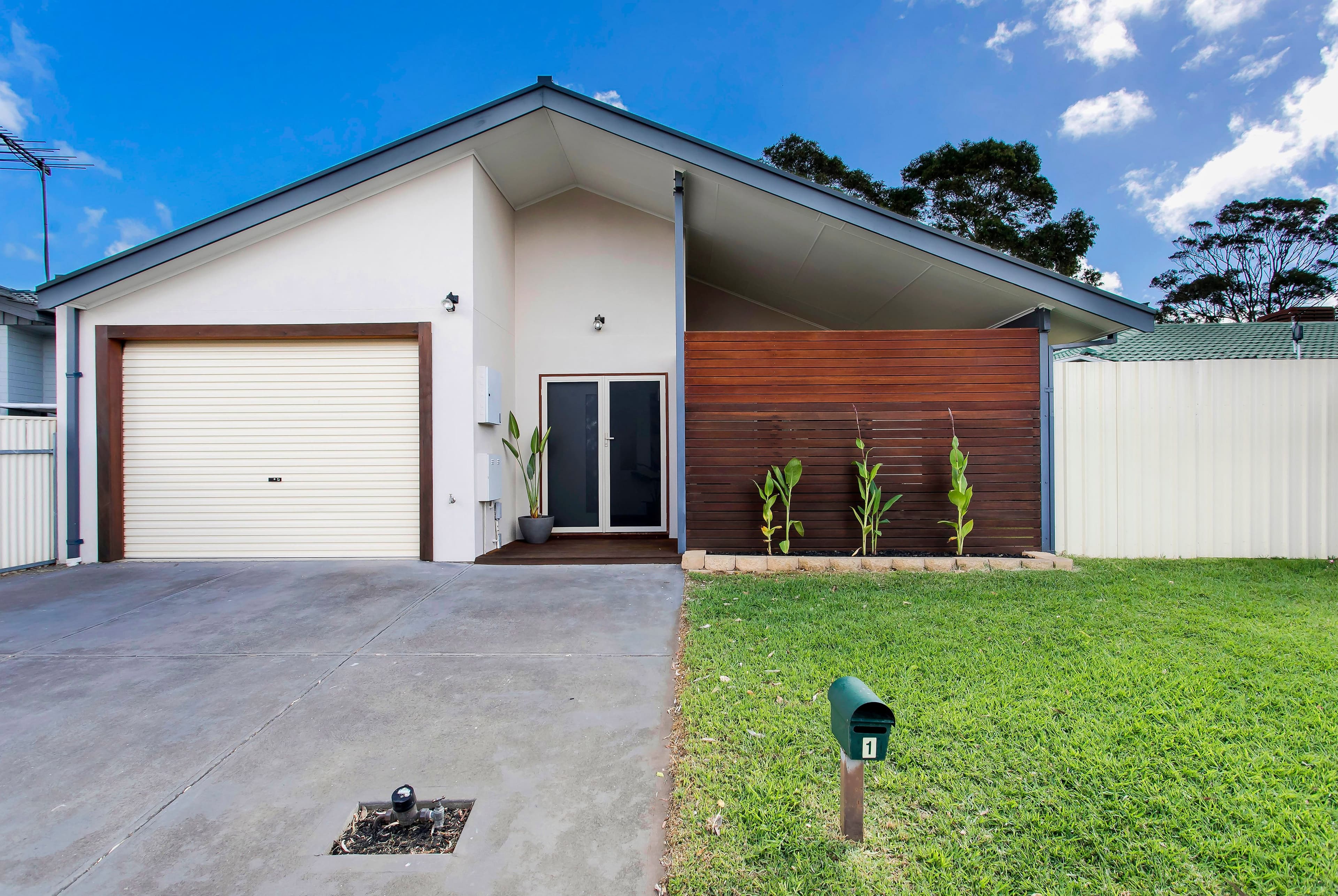 1 James  Street, Morphett Vale SA 5162, Morphett Vale - Image 1