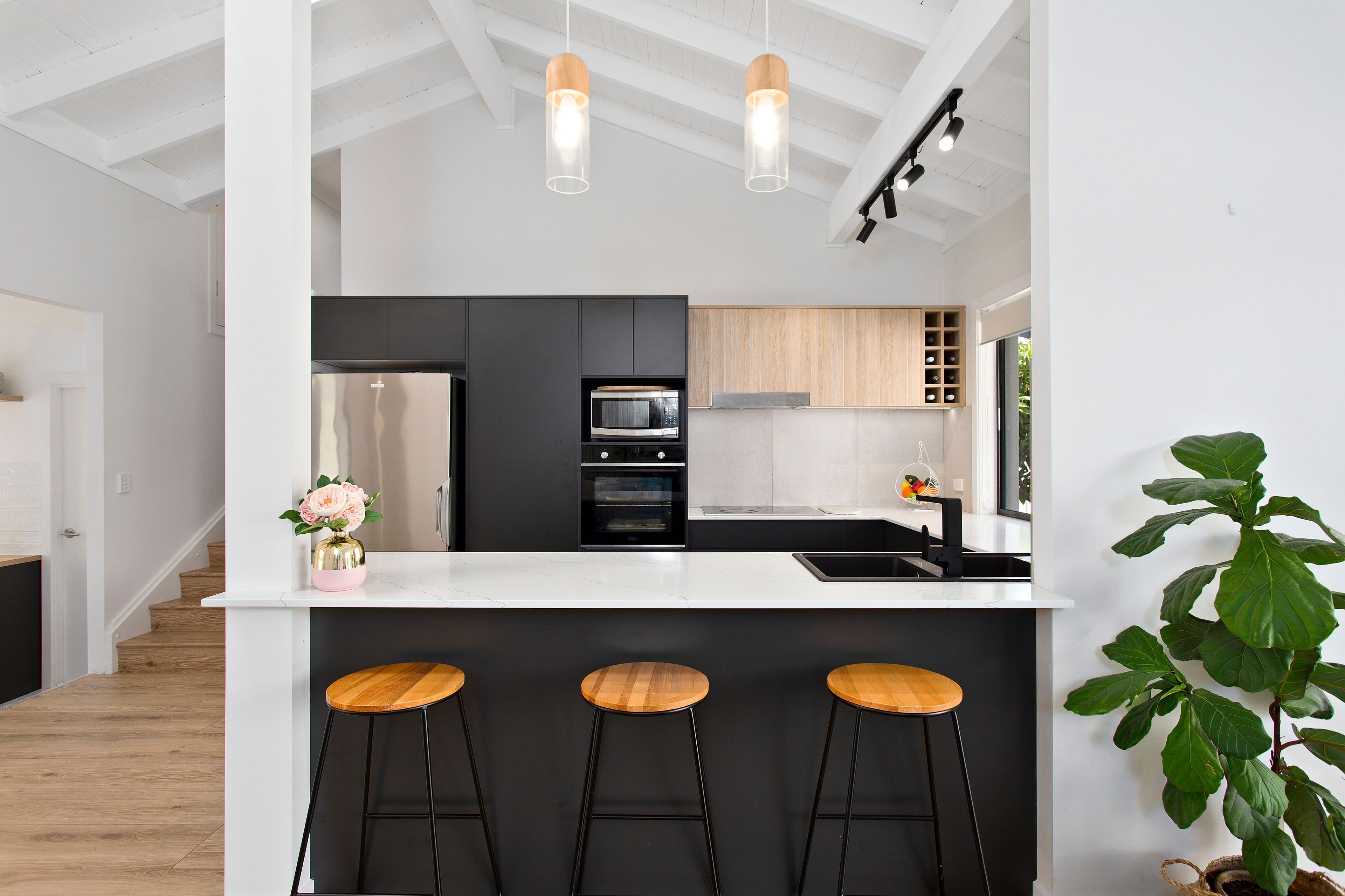 32 Sunshine Parade, Miami QLD 4220, Miami - Thumbnail 2
