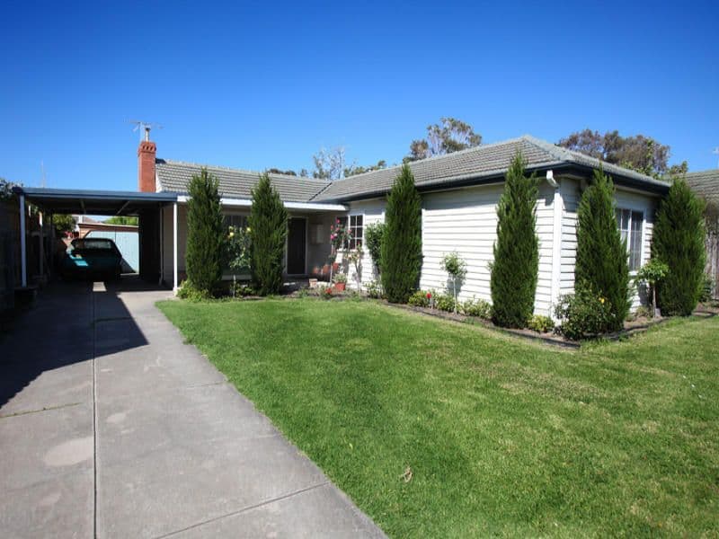 26 Sussex Street, Seaholme - Image 1
