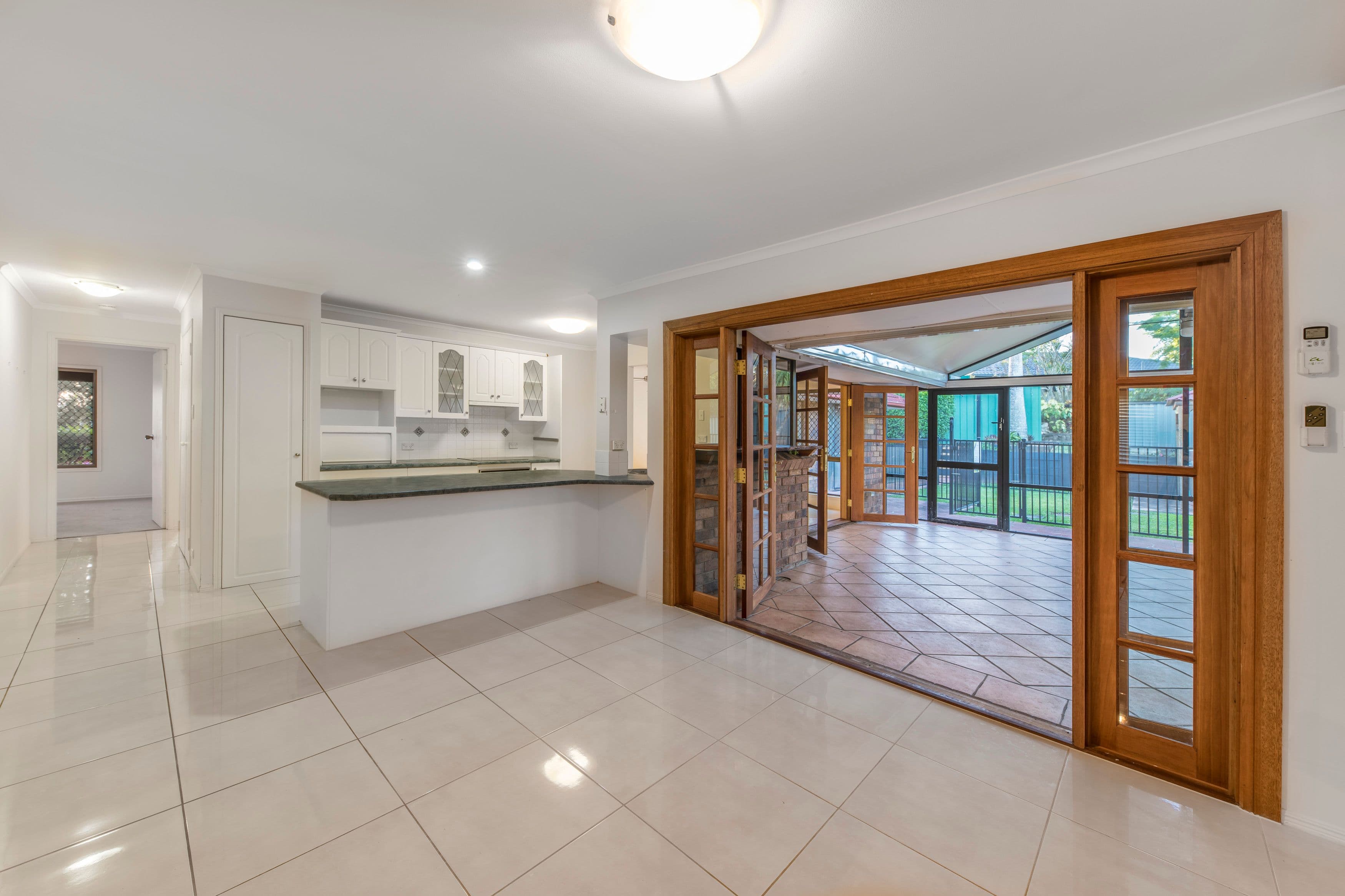 3 Ebbro Court, Daisy Hill QLD 4127, Daisy Hill - Thumbnail 4