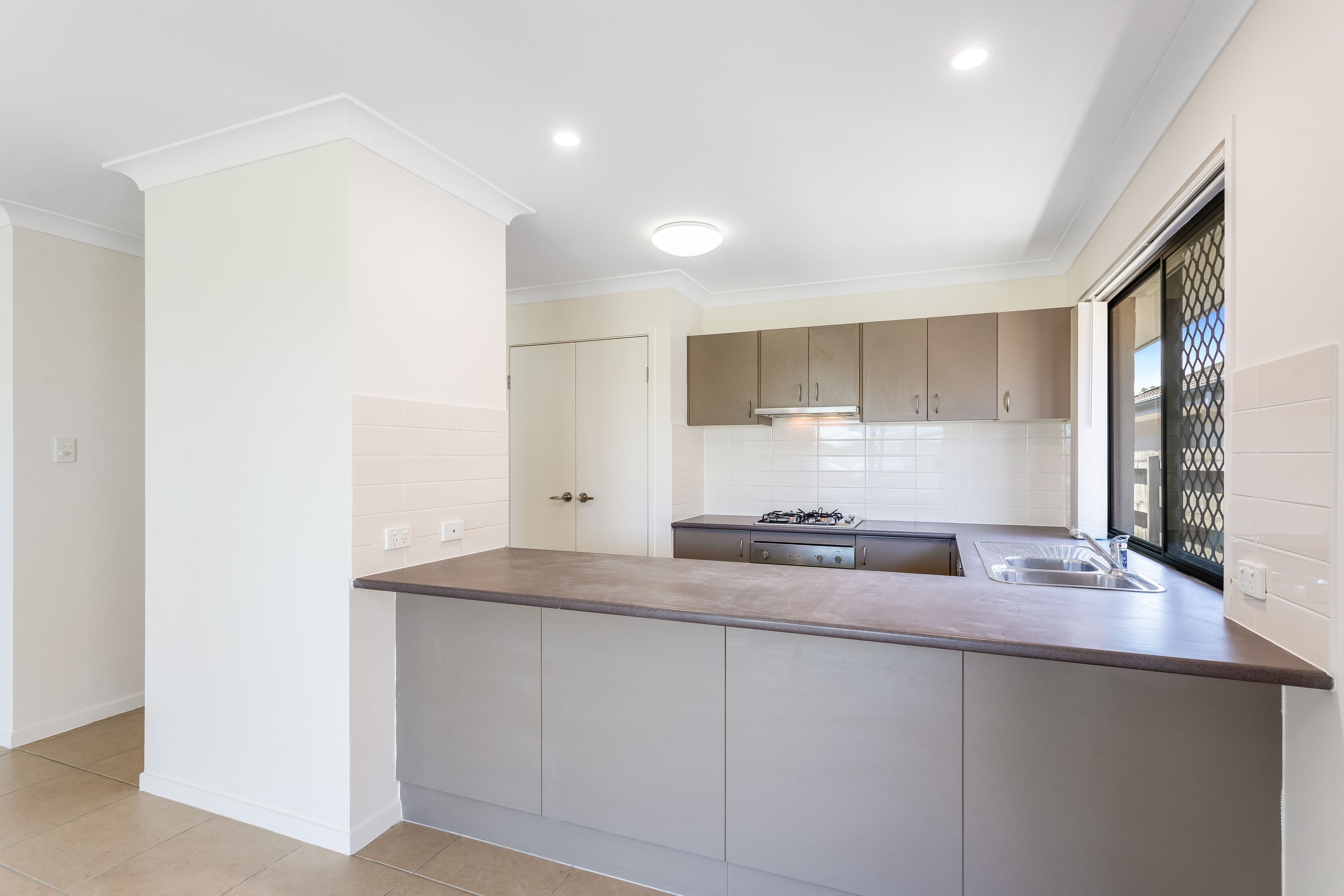 17A Diane Parade, Kallangur QLD 4503, Kallangur - Thumbnail 7