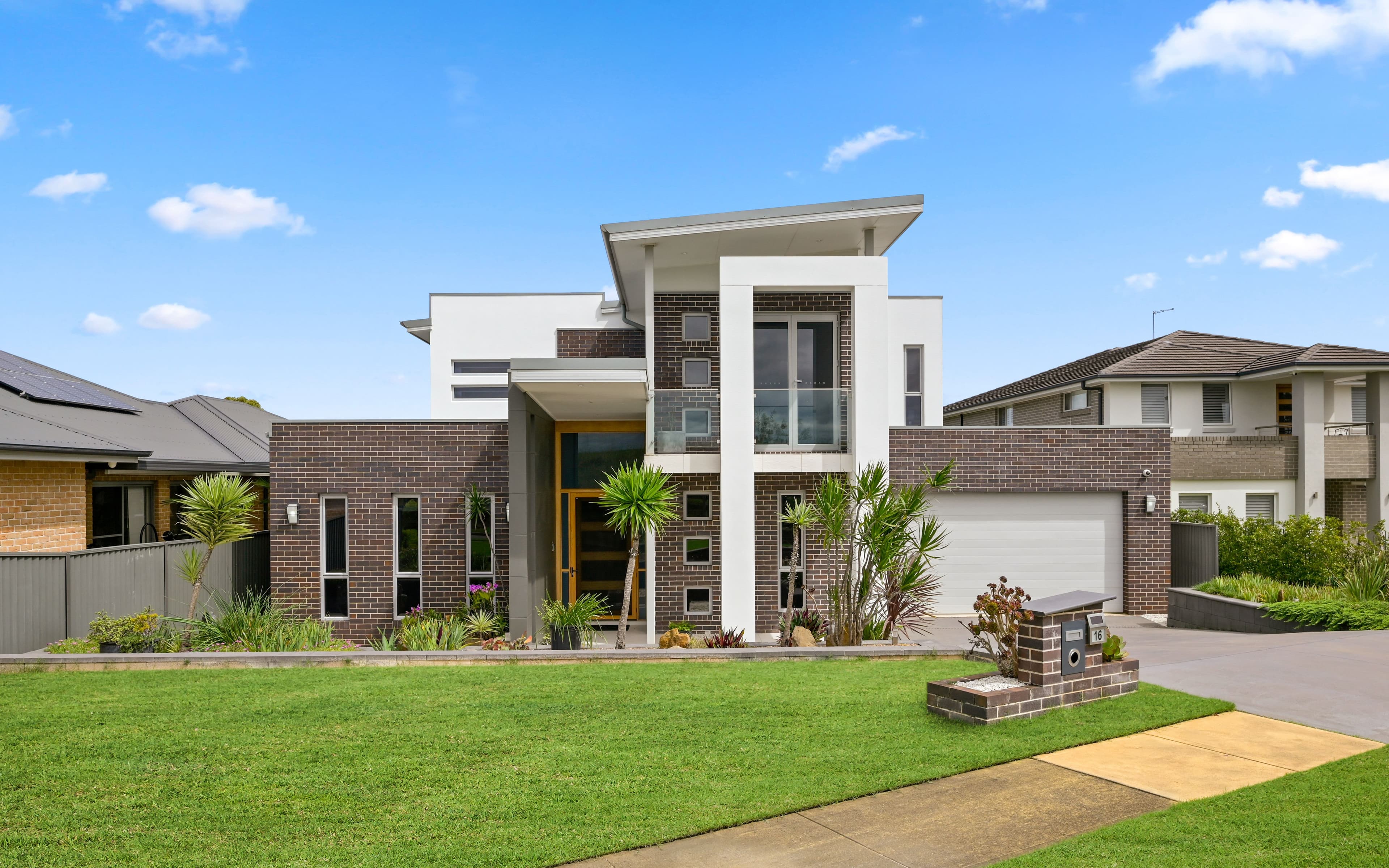 16 Harold Bentleys Way, Glenmore Park NSW 2745, Glenmore Park - Thumbnail 2