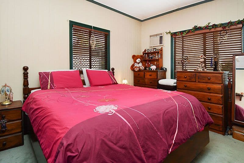 89 Raceview Avenue, Hendra QLD 4011, Hendra - Thumbnail 5