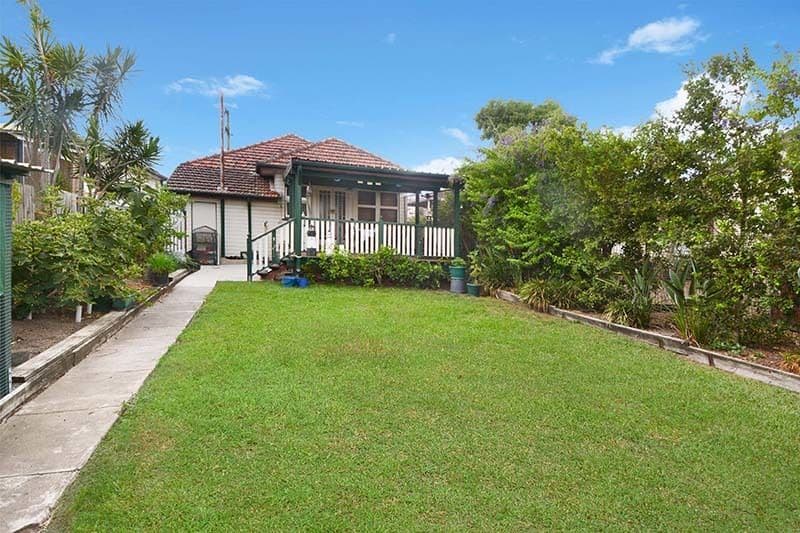 89 Raceview Avenue, Hendra QLD 4011, Hendra - Thumbnail 7