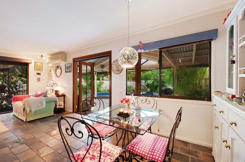 25 Karina Crescent, BROADBEACH WATERS QLD 4218, Broadbeach Waters - Thumbnail 7