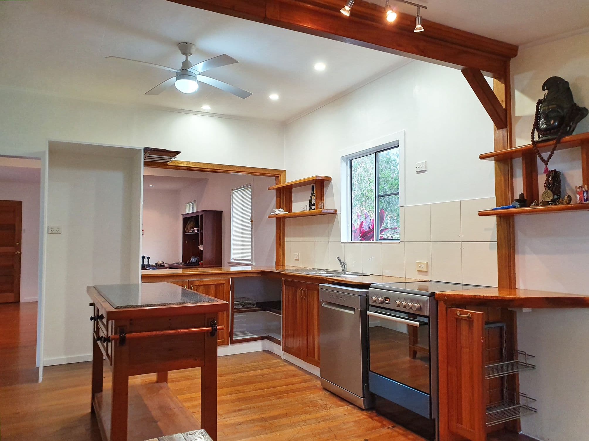 25 Heale Street, Malanda QLD 4885, Malanda - Thumbnail 2