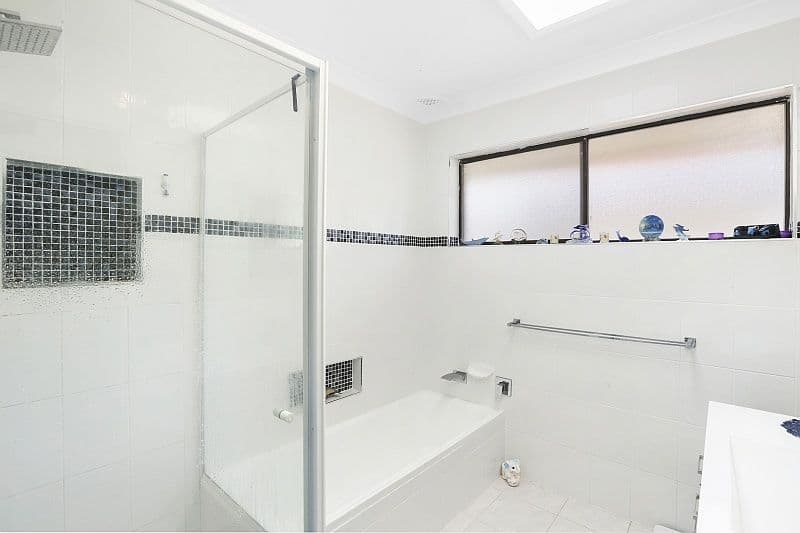 3 Gregory Street, BERKELEY VALE NSW 2261, Berkeley Vale - Thumbnail 6