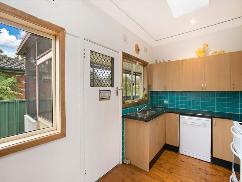 1279 Princes Highway, HEATHCOTE NSW 2233, Heathcote - Thumbnail 4