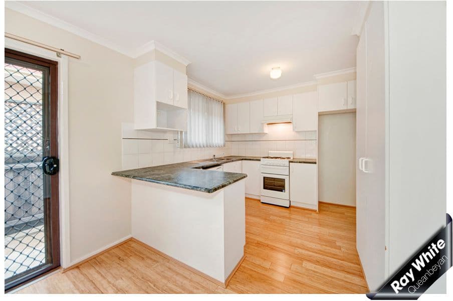 21 Waratah Street, QUEANBEYAN NSW 2620, Queanbeyan - Thumbnail 4