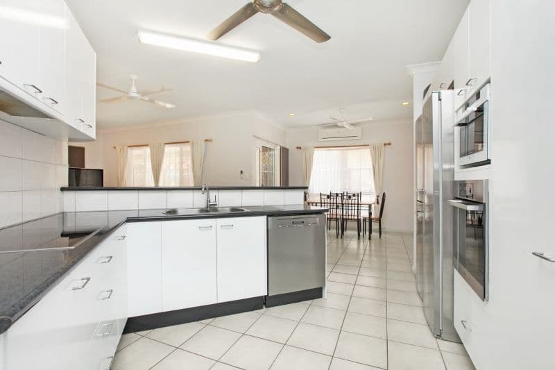 8 Murdoch Gardens, DURACK NT 0830, Durack - Thumbnail 2