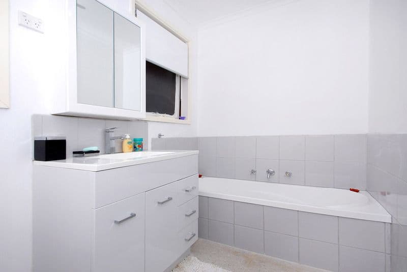 8 Wildcroft Court, CARRUM DOWNS VIC 3201, Carrum Downs - Thumbnail 6