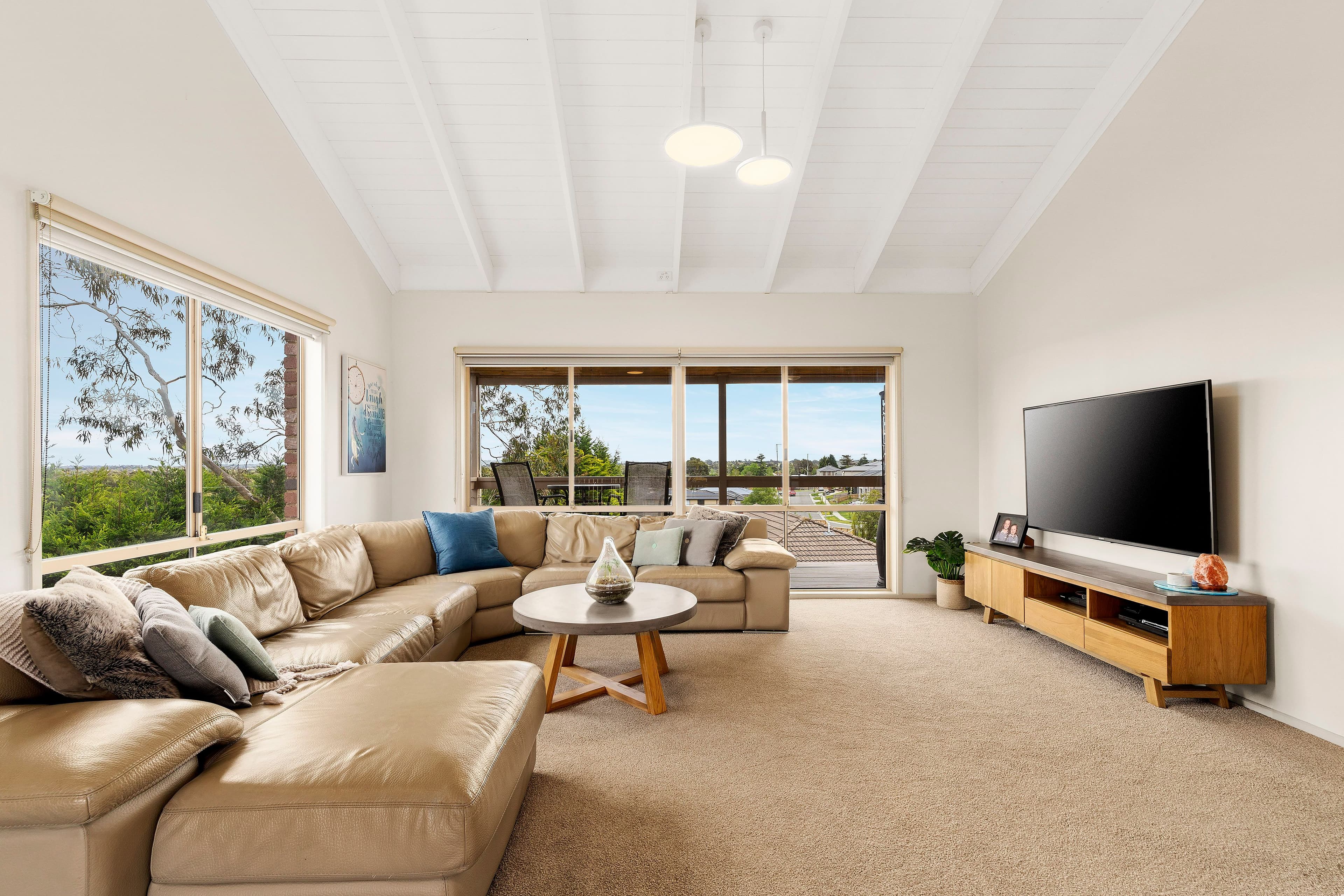 23 Leon Court, Ferntree Gully VIC 3156, Ferntree Gully - Thumbnail 3