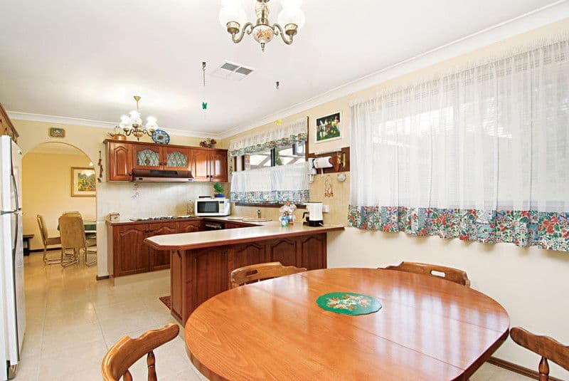 108 Shepherds Drive, CHERRYBROOK NSW 2126, Cherrybrook - Thumbnail 2