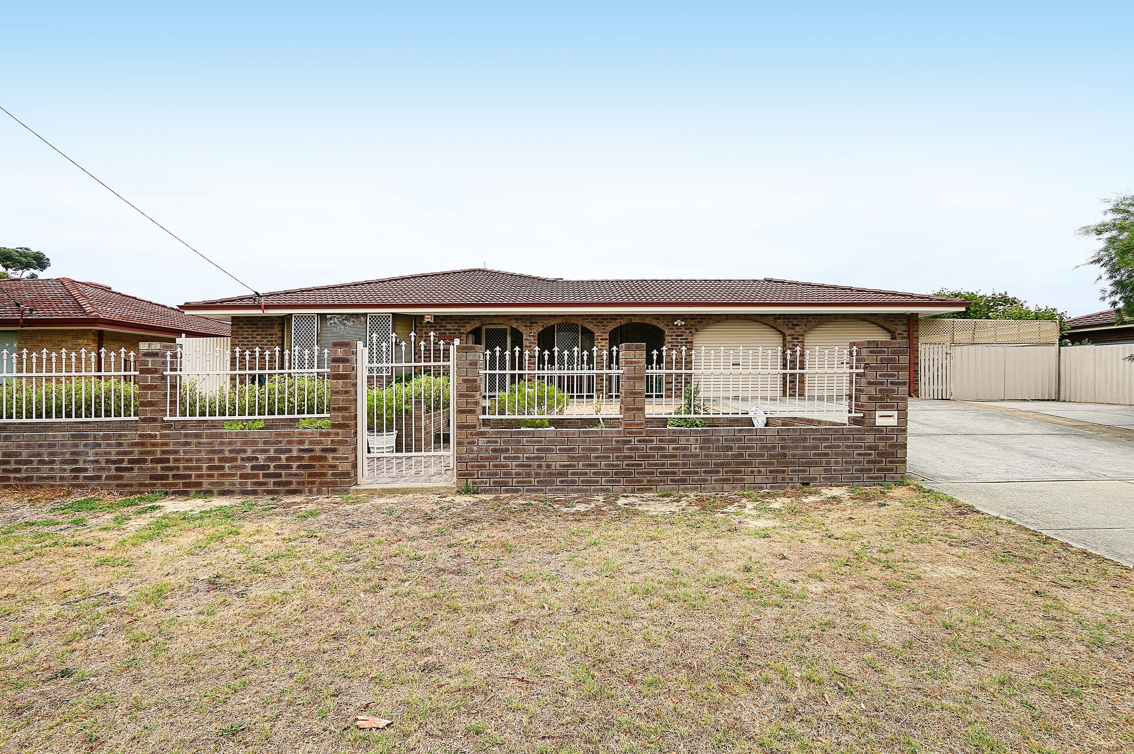 36 Willow Way, Maddington WA 6109, Maddington - Thumbnail 2