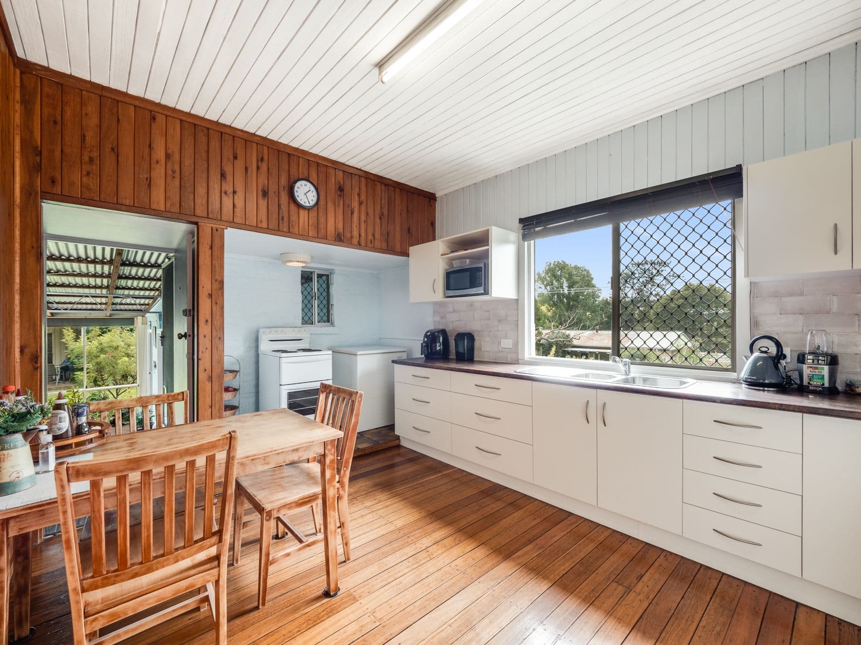 1 Gladstone Street, Newtown QLD 4350, Newtown - Thumbnail 3