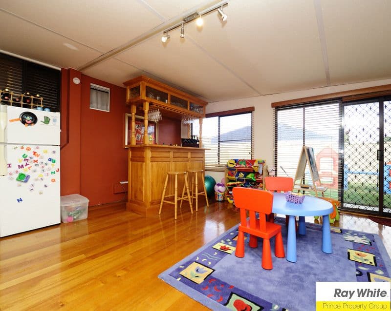 27 Ivanhoe Street, MORLEY WA 6062, Morley - Thumbnail 7