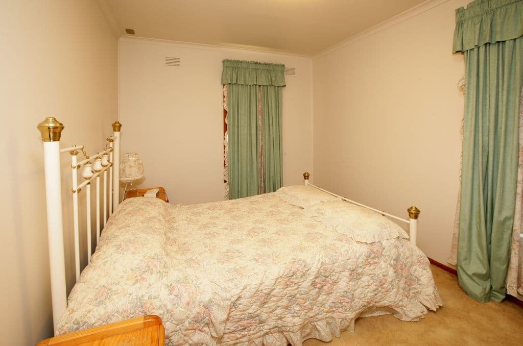 13 Menzies Avenue, KOORINGAL NSW 2650, Kooringal - Thumbnail 3