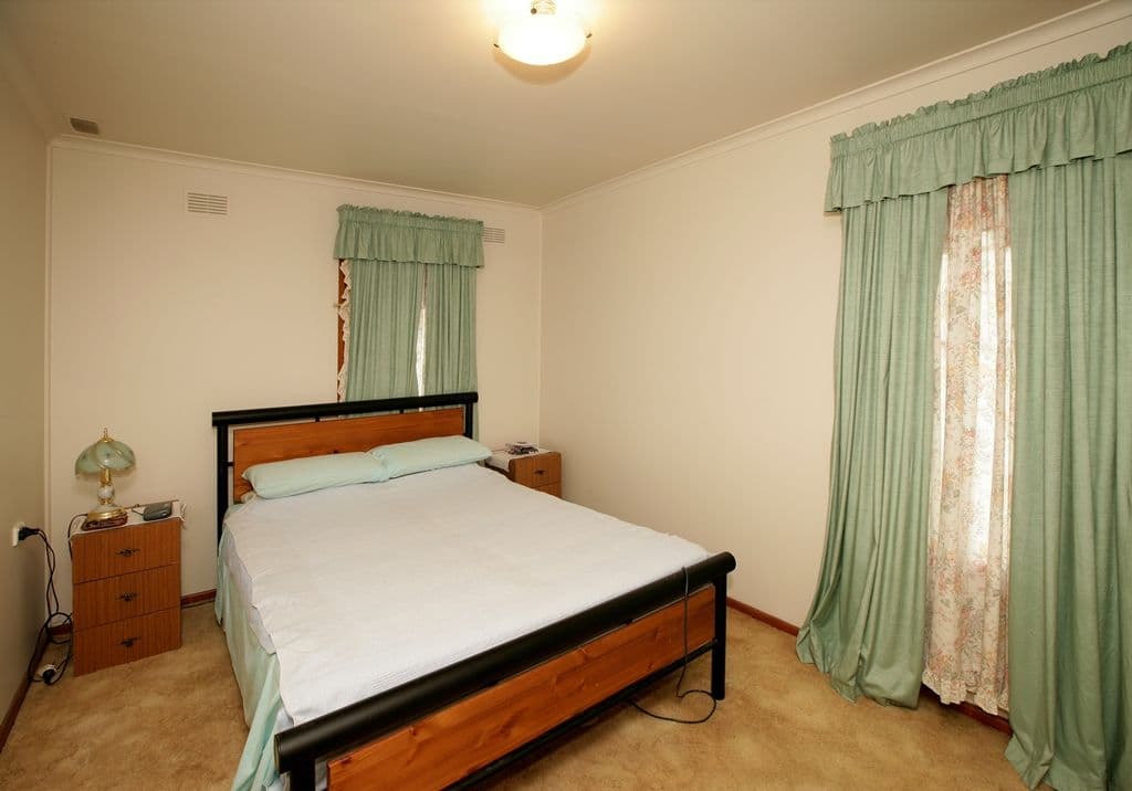 13 Menzies Avenue, KOORINGAL NSW 2650, Kooringal - Thumbnail 4