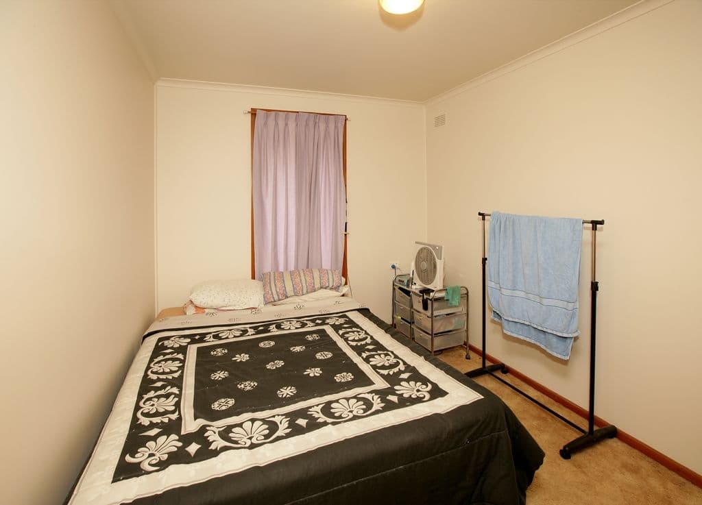 13 Menzies Avenue, KOORINGAL NSW 2650, Kooringal - Thumbnail 5