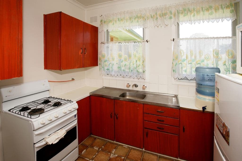 13 Menzies Avenue, KOORINGAL NSW 2650, Kooringal - Thumbnail 7
