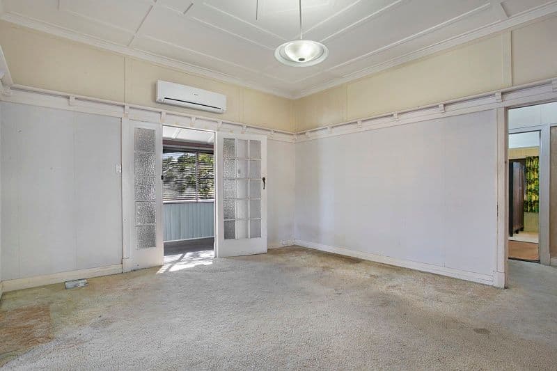55 Hargreaves Avenue, Chelmer QLD 4068, Chelmer - Thumbnail 5