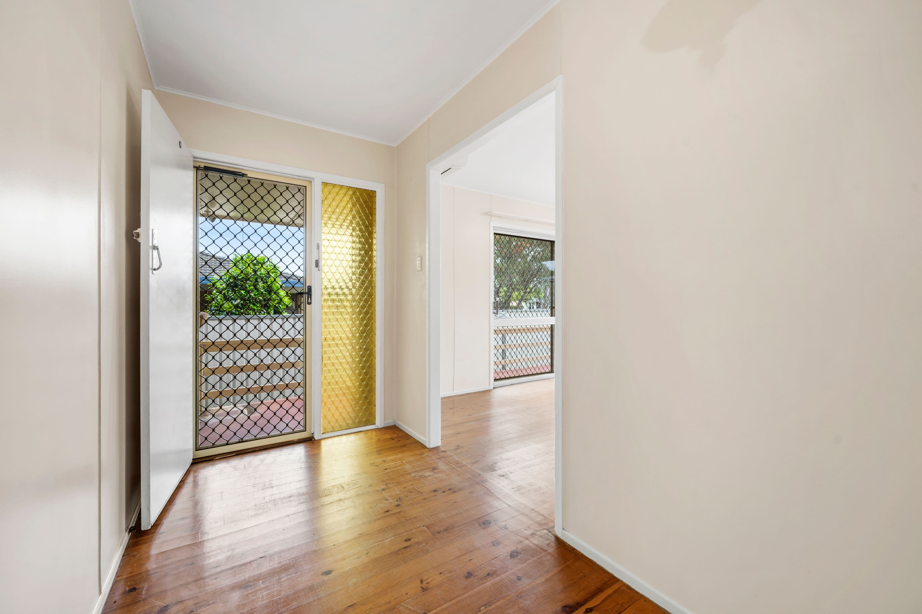 45 Gordon Avenue, Newtown QLD 4350, Newtown - Thumbnail 3