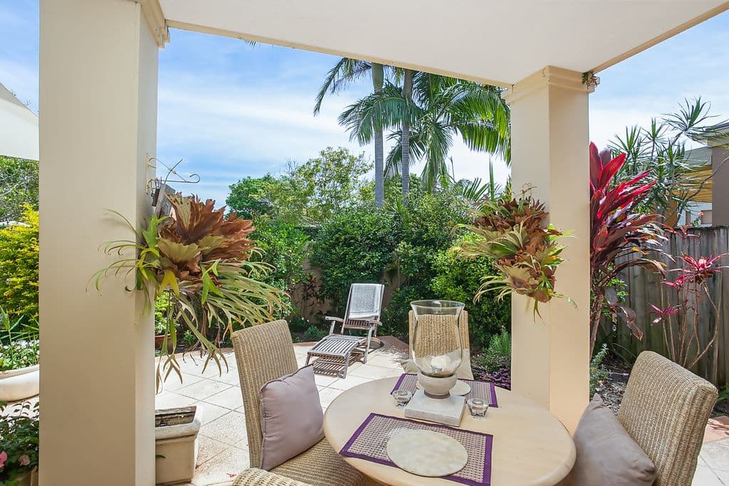 21 Beachcomber Court, Burleigh Waters QLD 4220, Burleigh Waters - Thumbnail 4