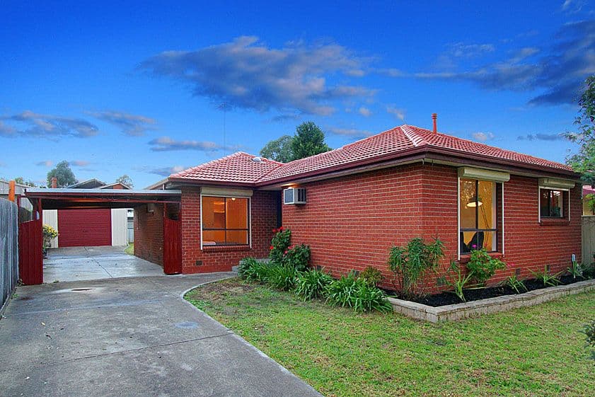 32 Hinkler Drive, MILL PARK VIC 3082, Mill Park - Image 1