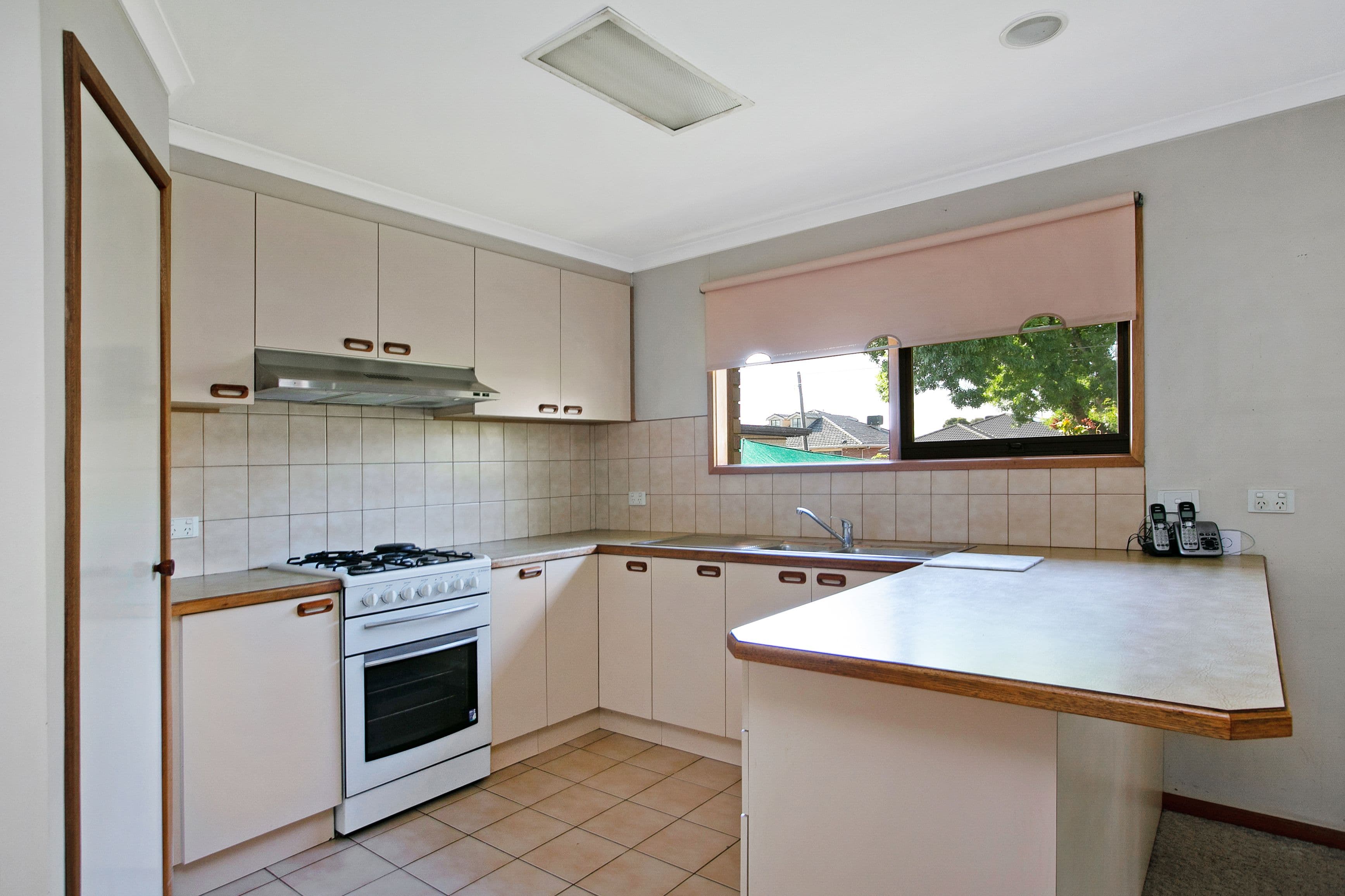 37 Daventry Street, Reservoir VIC 3073, Reservoir - Thumbnail 5
