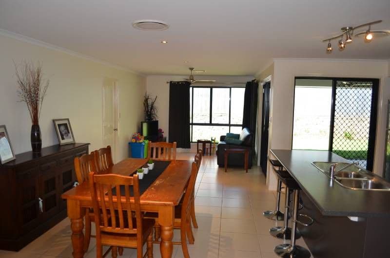 124 Dixon Drive, TELINA QLD 4680, Telina - Thumbnail 4