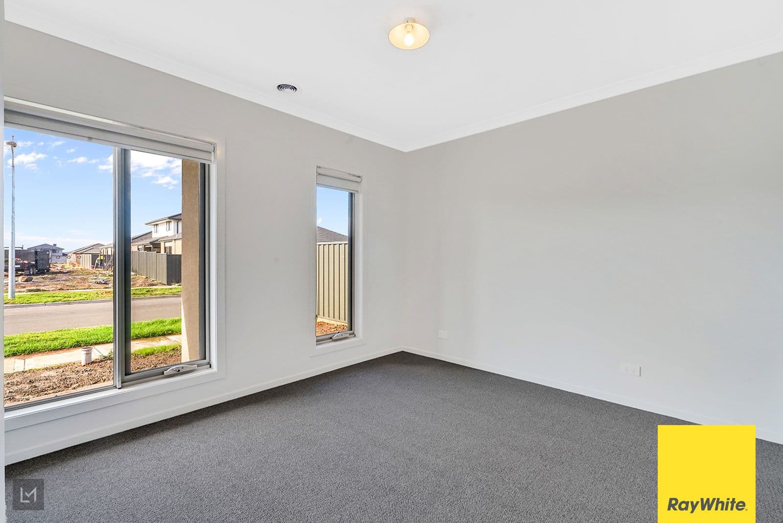 14 Rathdowne Road, Werribee VIC 3030, Werribee - Thumbnail 8