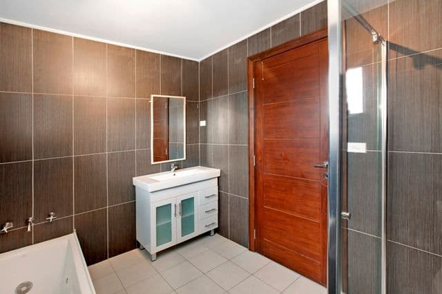 106 Darebin Boulevard, RESERVOIR VIC 3073, Reservoir - Thumbnail 5