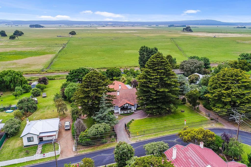 37 Emily Street, Millicent SA 5280, Millicent - Thumbnail 2