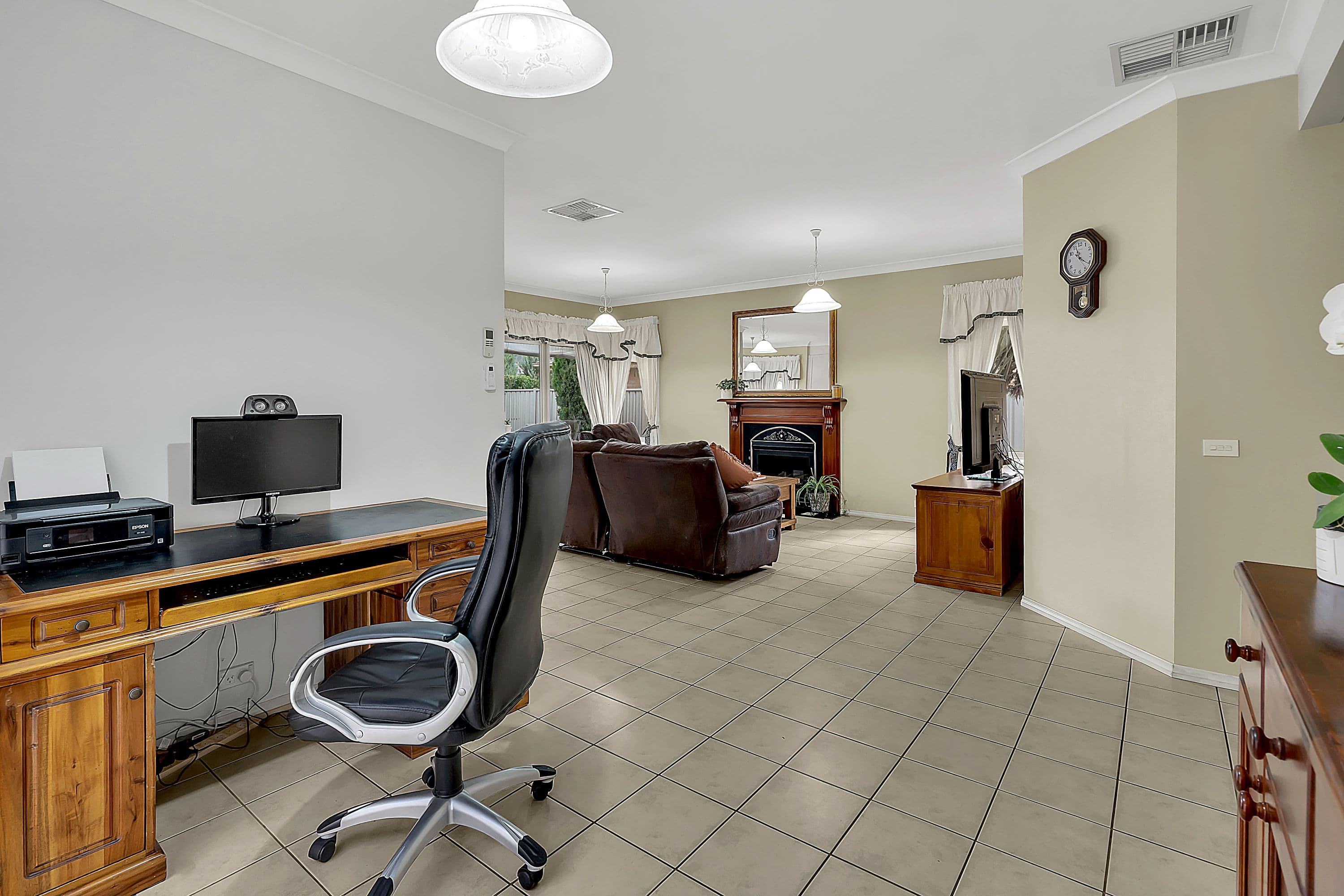 2 Brookside Court, Craigieburn VIC 3064, Craigieburn - Thumbnail 7