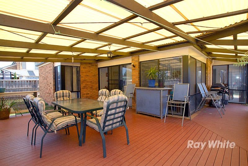 4 Hadley Circuit, NARRE WARREN SOUTH VIC 3805, Narre Warren South - Thumbnail 2