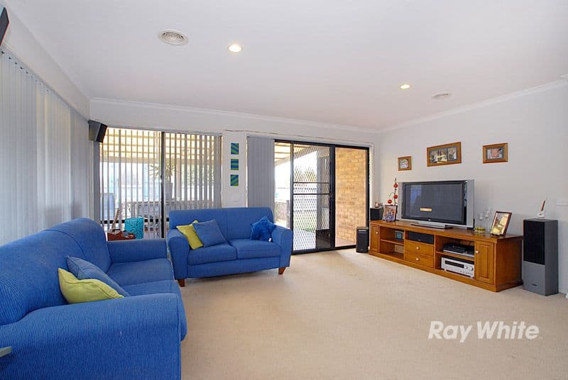 4 Hadley Circuit, NARRE WARREN SOUTH VIC 3805, Narre Warren South - Thumbnail 4