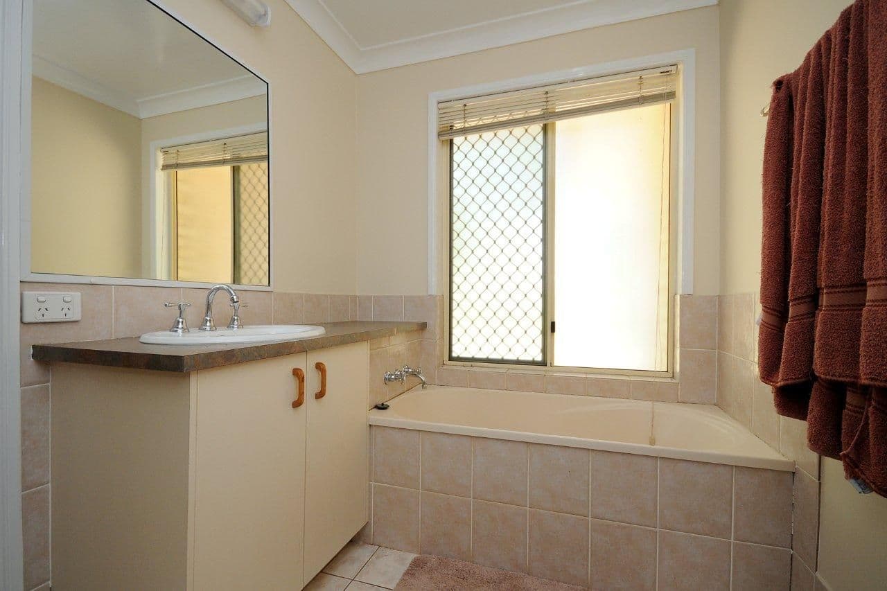 47 Gorman Street, DARLING HEIGHTS QLD 4350, Darling Heights - Thumbnail 5
