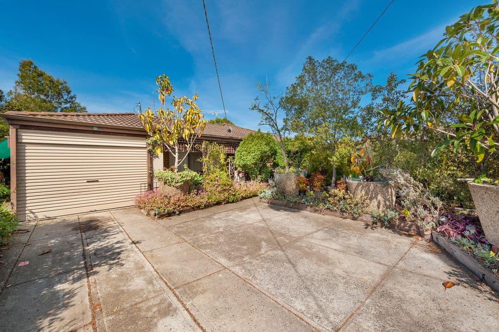 12 Midas Court, Meadow Heights VIC 3048, Meadow Heights - Thumbnail 2