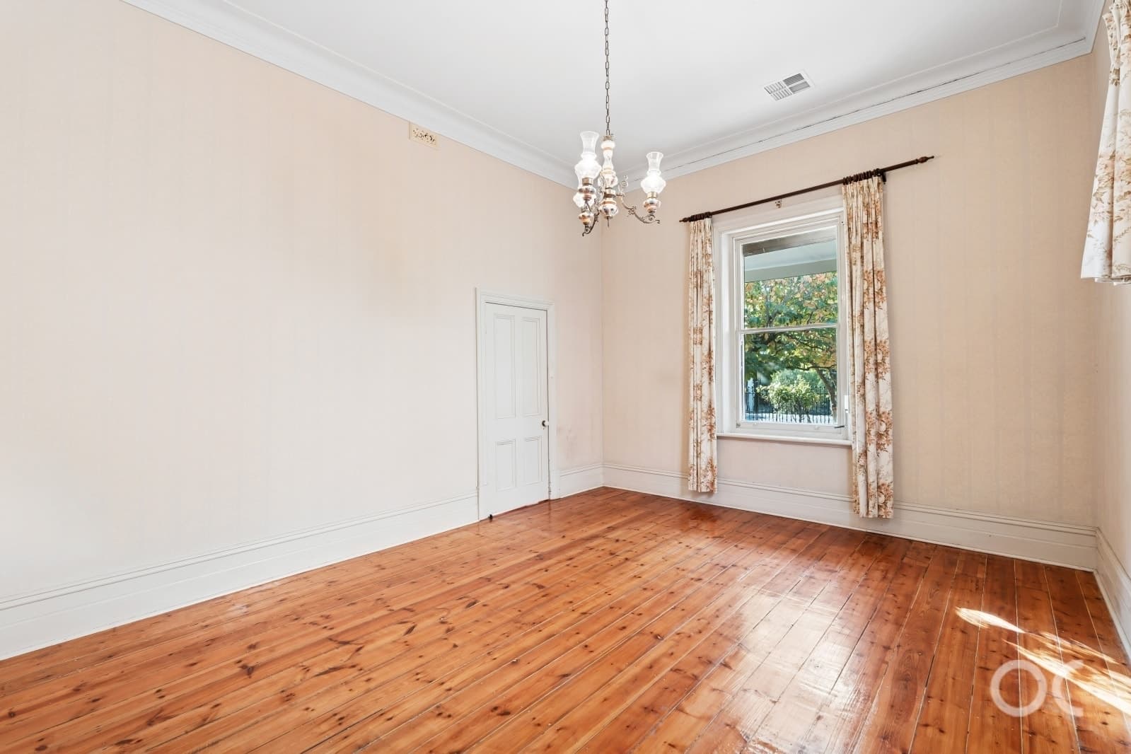 77 Victoria Street, Forestville - Thumbnail 4