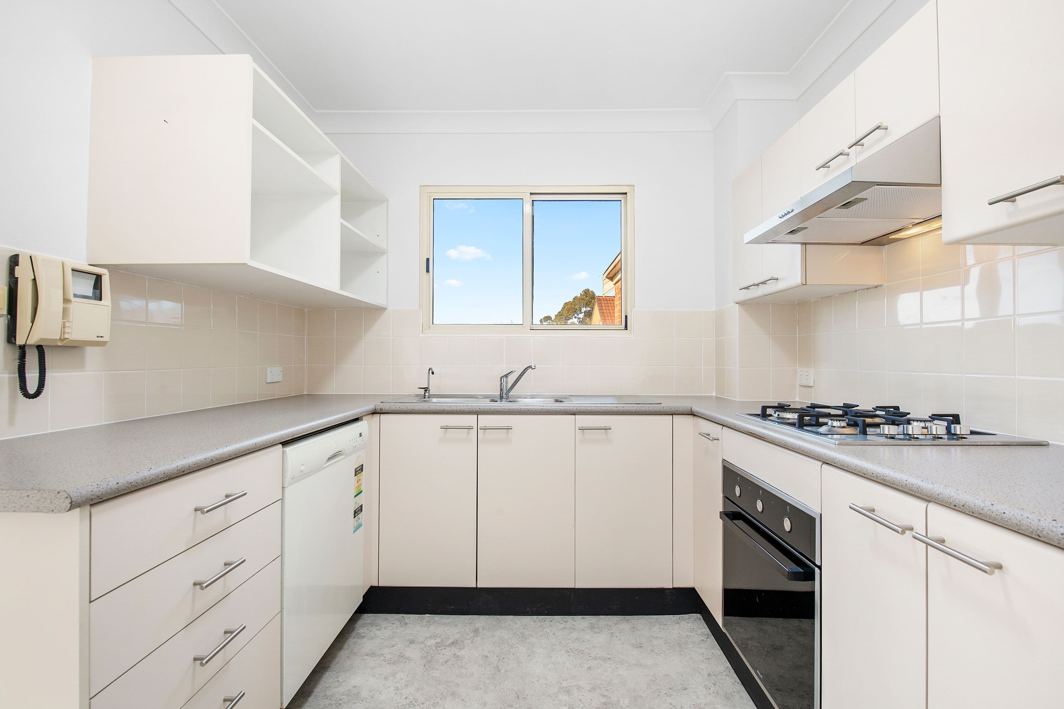 70 Albert Street, Hornsby NSW 2077, Hornsby - Thumbnail 6